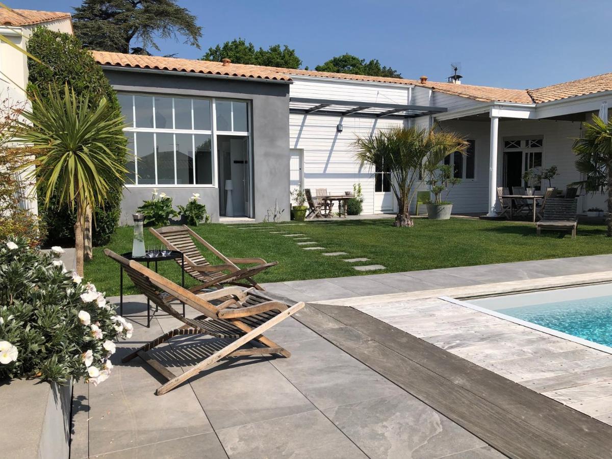 Maison M, Chambre Privee Acces Jardin Piscine Et Jacuzzi Pres De La Rochelle La Rochelle  Buitenkant foto