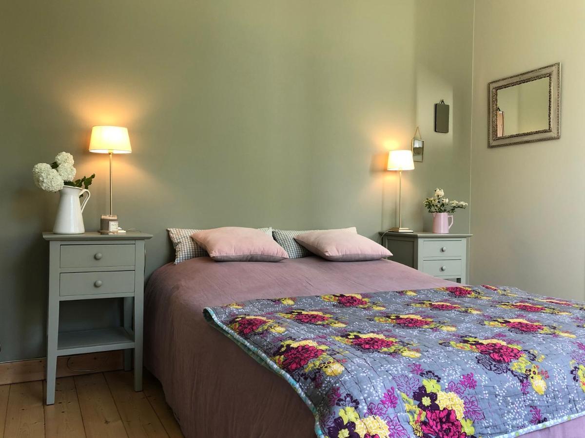 Maison M, Chambre Privee Acces Jardin Piscine Et Jacuzzi Pres De La Rochelle La Rochelle  Buitenkant foto