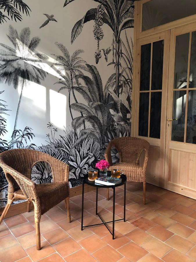 Maison M, Chambre Privee Acces Jardin Piscine Et Jacuzzi Pres De La Rochelle La Rochelle  Buitenkant foto